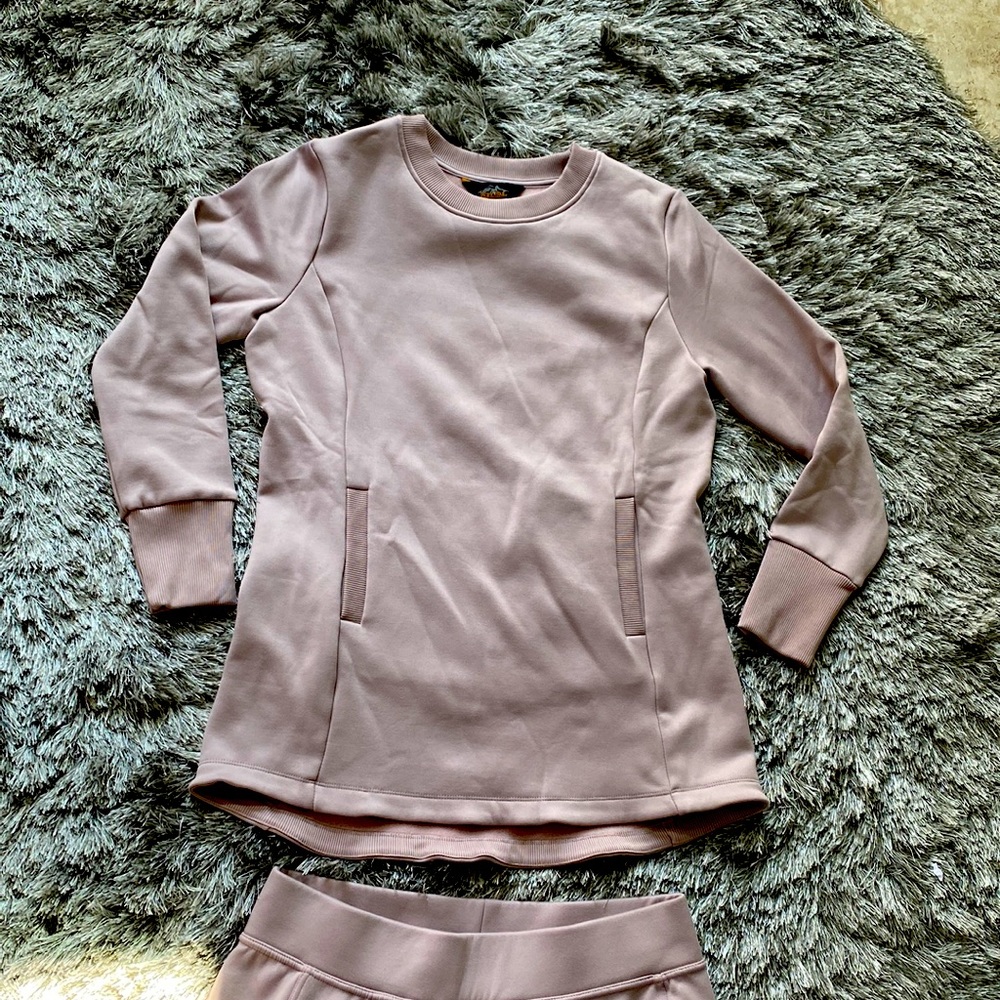 💜Fleecy&Sporty✨Pacific Trail✨Violet💜 M Top & L Bottom💜Perfect 4 ⚽️Moms✨
